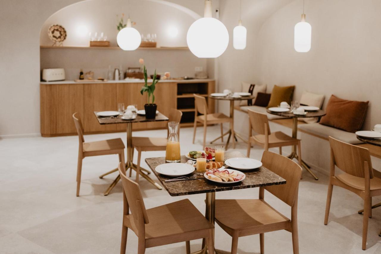 Hotel Petit Luxe Terrassa Esterno foto