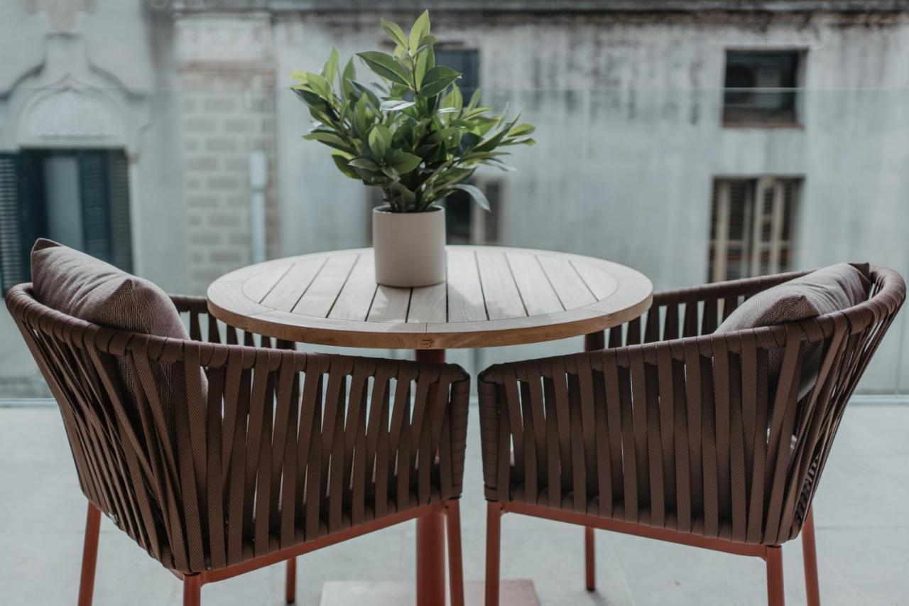 Hotel Petit Luxe Terrassa Esterno foto
