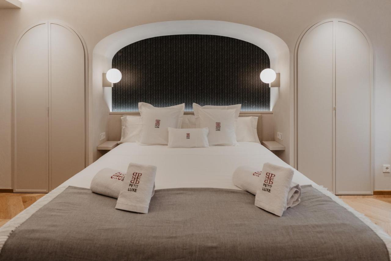 Hotel Petit Luxe Terrassa Esterno foto