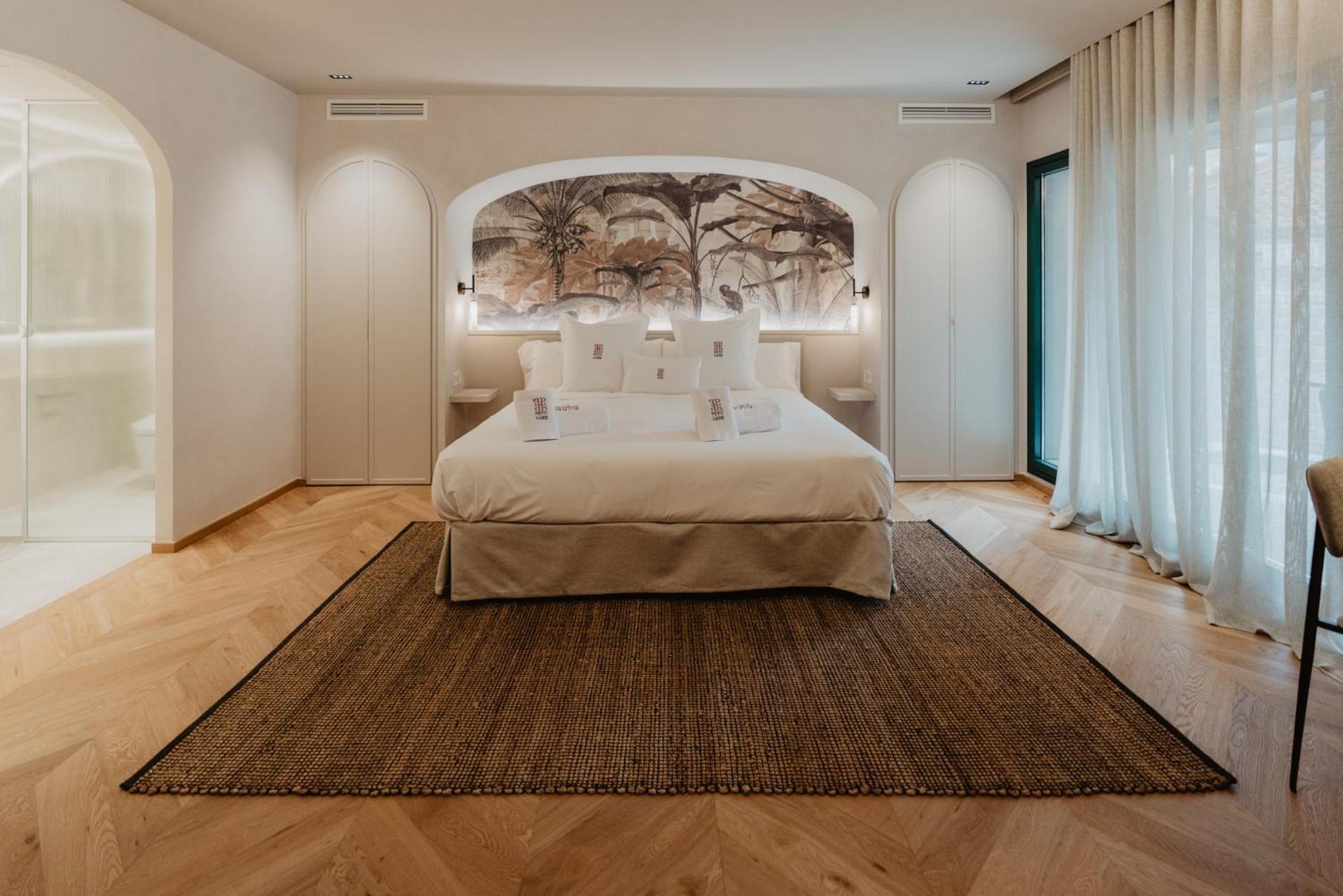 Hotel Petit Luxe Terrassa Esterno foto
